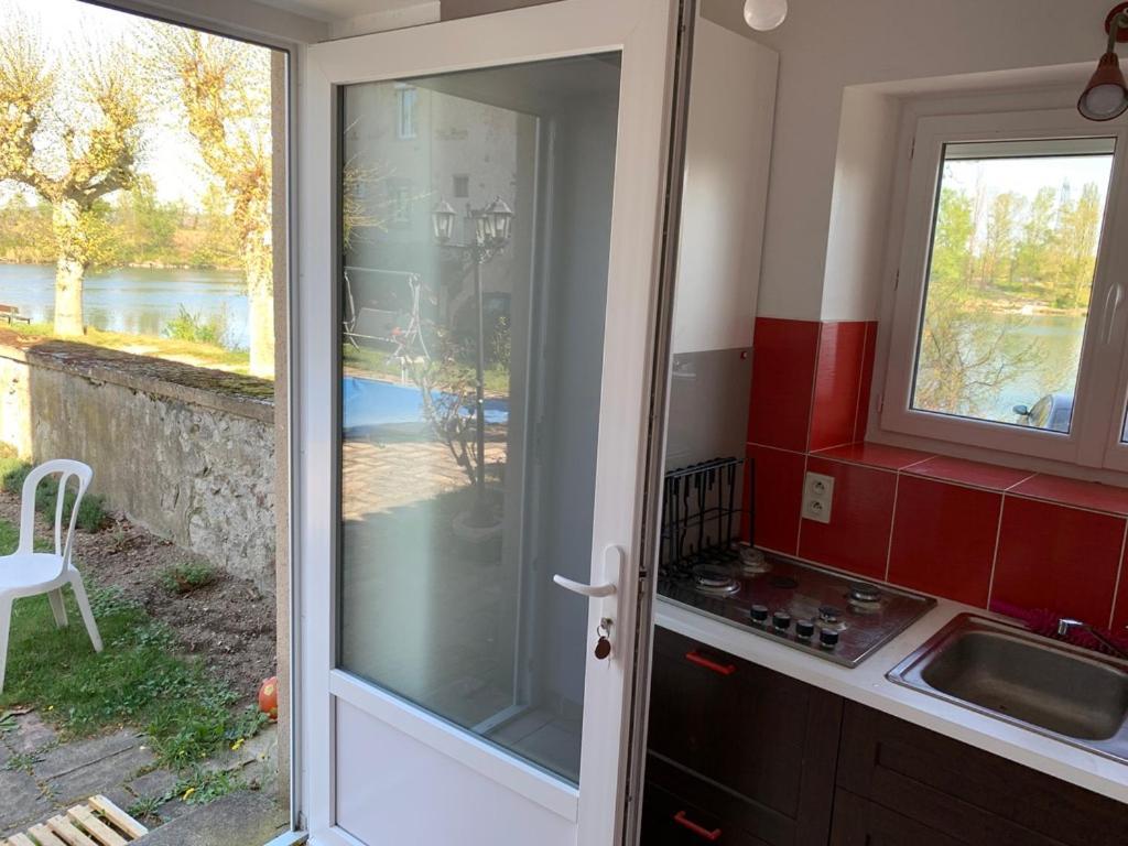 Gite De La Tour Saint-Pierre-de-Boeuf Kültér fotó
