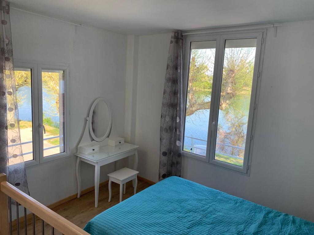 Gite De La Tour Saint-Pierre-de-Boeuf Kültér fotó